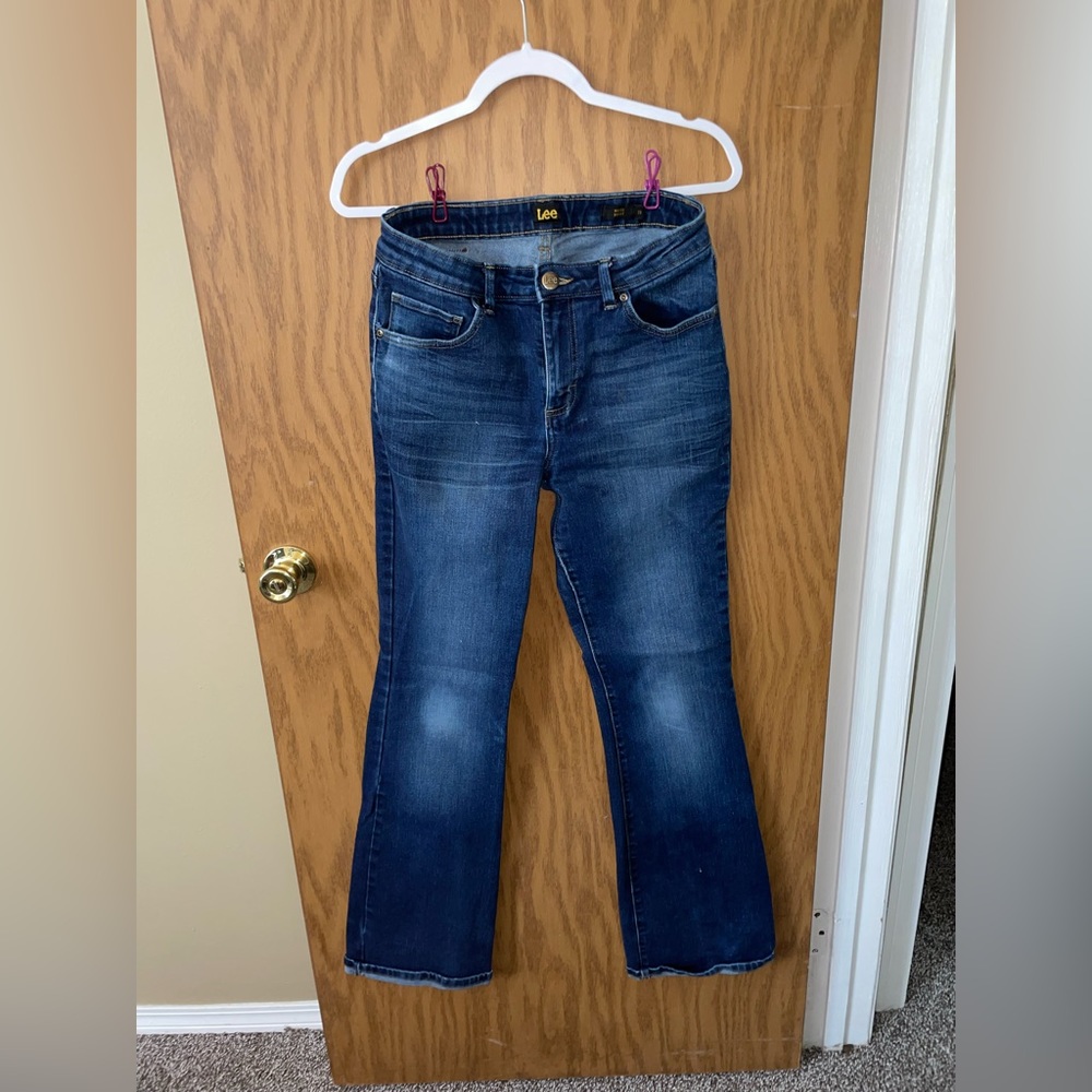 Lees Kansas Fade Midrise Bootcut Jeans, worn a few times. Good condition